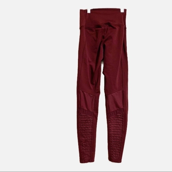 Alo Yoga Moto Cranberry High Waist Leggings. Athletic Sport Active Wear - Picture 1 of 11